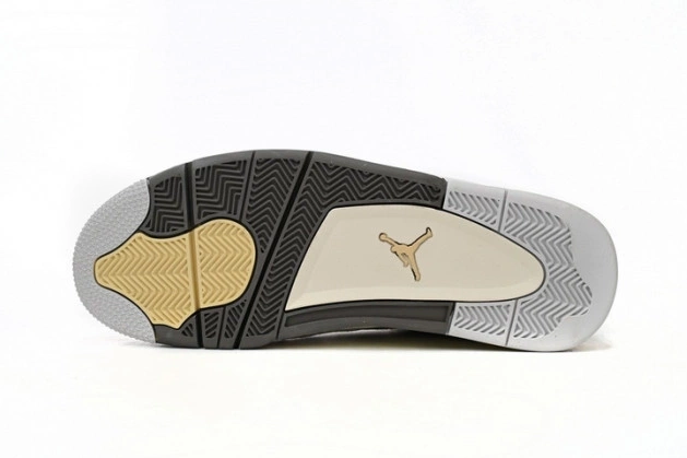 Bmlin Shoes SE Dust Retro 4 Craft Photon Jordan DV3742-021 0816